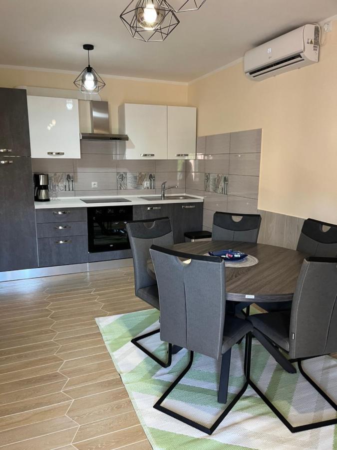 Ara-Kata Apartment Baska  Luaran gambar